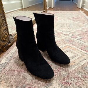 Elegant Black Suede Women's Boots